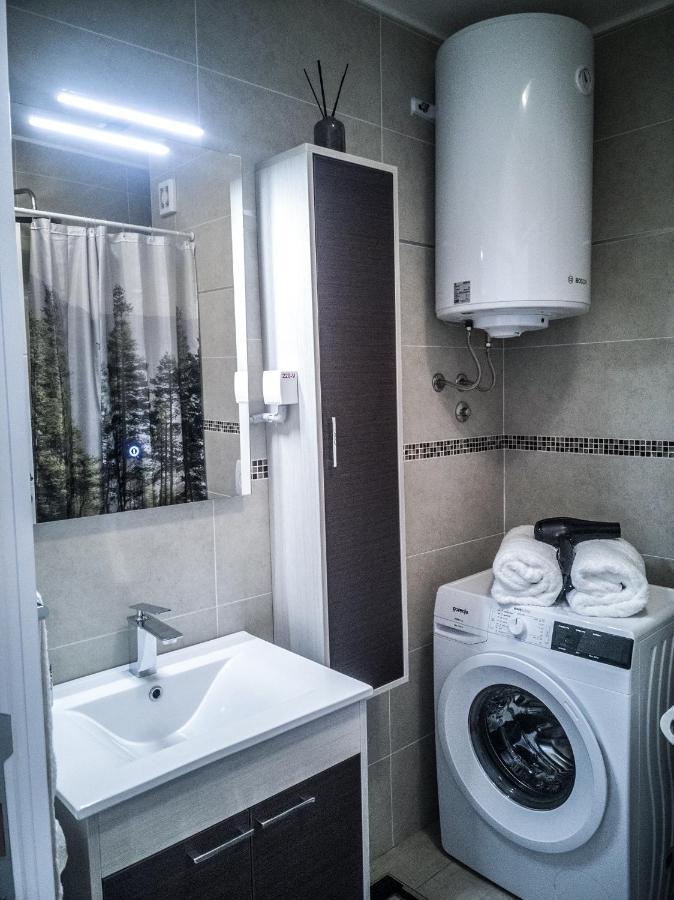 Raw Industrial City Apartment Subotica Extérieur photo