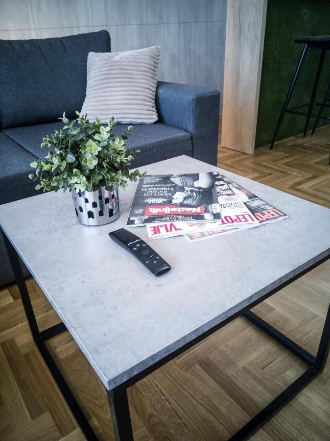 Raw Industrial City Apartment Subotica Extérieur photo